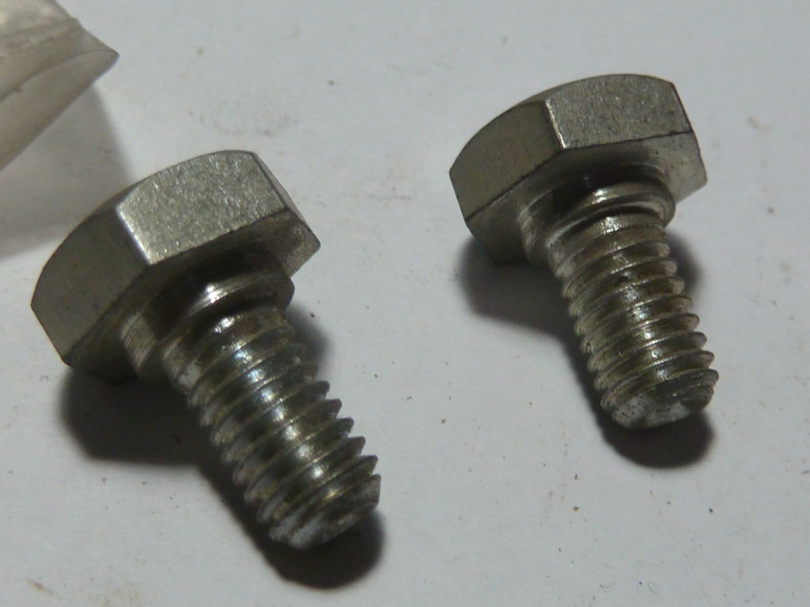 ✨ 2 Vis Épaulées Fixation Moteur Solex 2200 – M6 NOS Algi 1950-1964 ✨