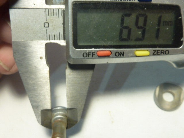ancien AXE  freins  vintage pivot central brake axel