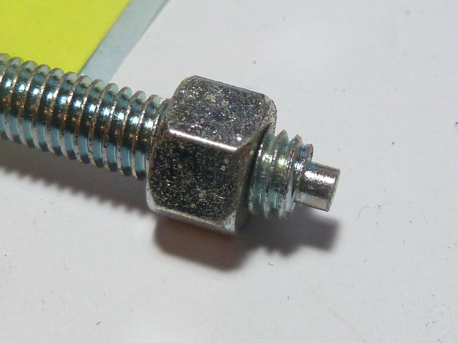 1 vis DE TENDEUR CHAINE M7 MBK MOTOBECANE MOTO SCOOTER MOBYLETTE TENSION 6MM