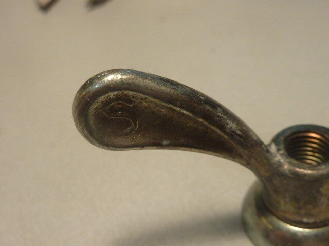 2 anciens Ecrous Papillon Velo Ancien Set Wing Nuts Brass 8 mm vintage Sova