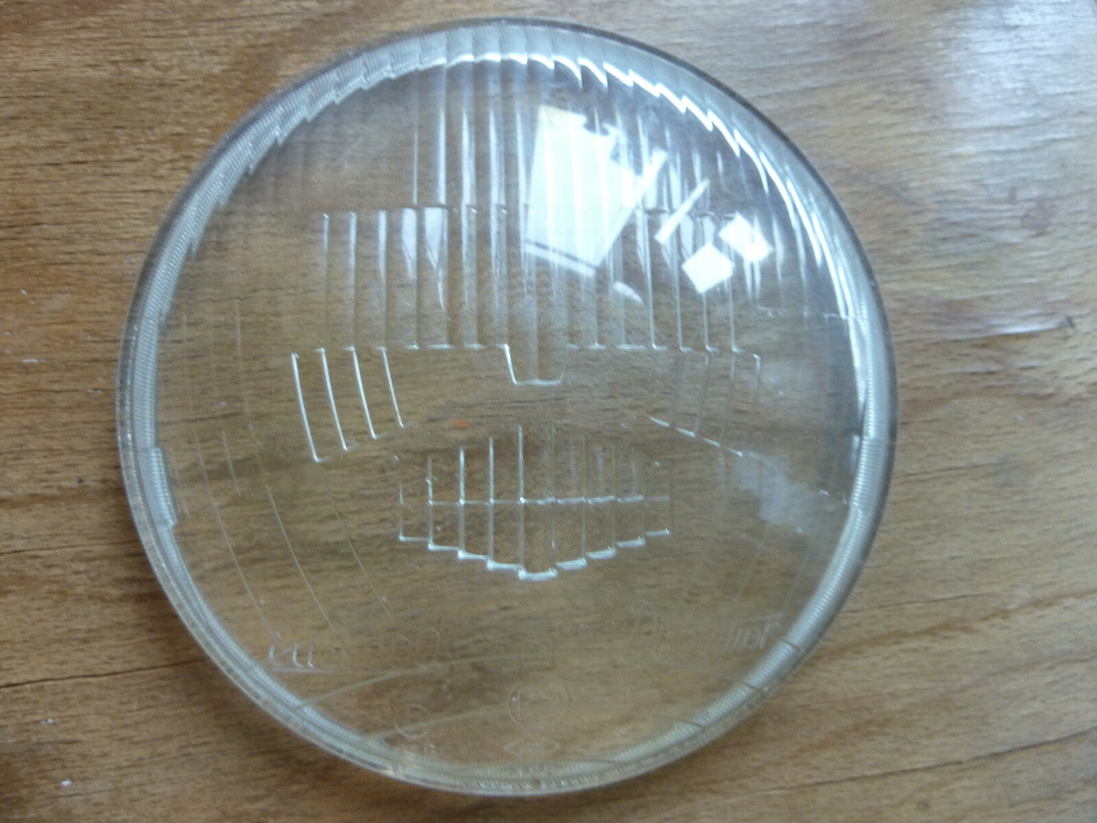NOS VERRE DE PHARE BOMBE EUROCOD DUCELLIER 158 /416 PEUGEOT DIAMETRE 183mm