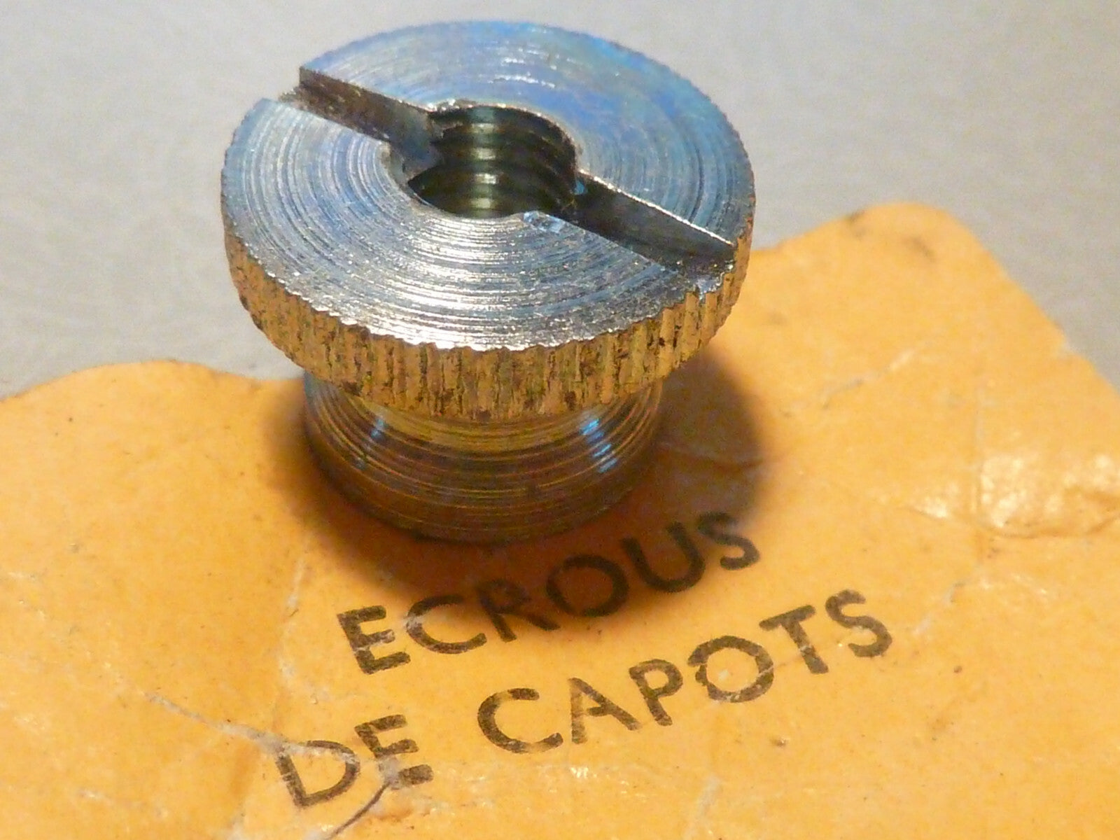 NOS Solex velosolex capot phare Vis Écrou moleté  neuf ancien stock motobecane