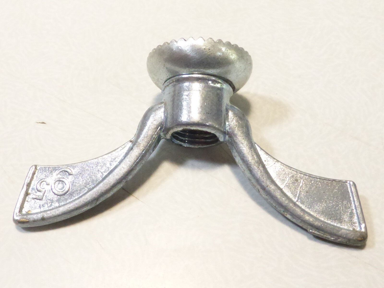2 vintage papillons d'axe sova 9.5 mm pas de 1