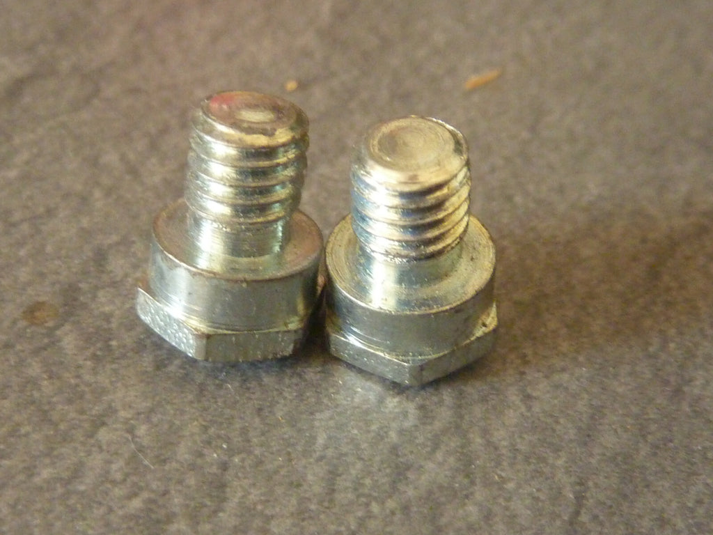 ✨ NOS ancien stock  lot neuf  2 vis poignée 6 pans de 9 (6/100) de Solex✨