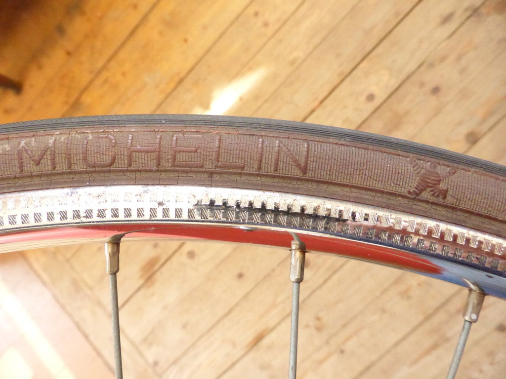 ✨NOS Roue avant velo vintage 650A (590) – 1975 – jante chromée - pneu Michelin✨