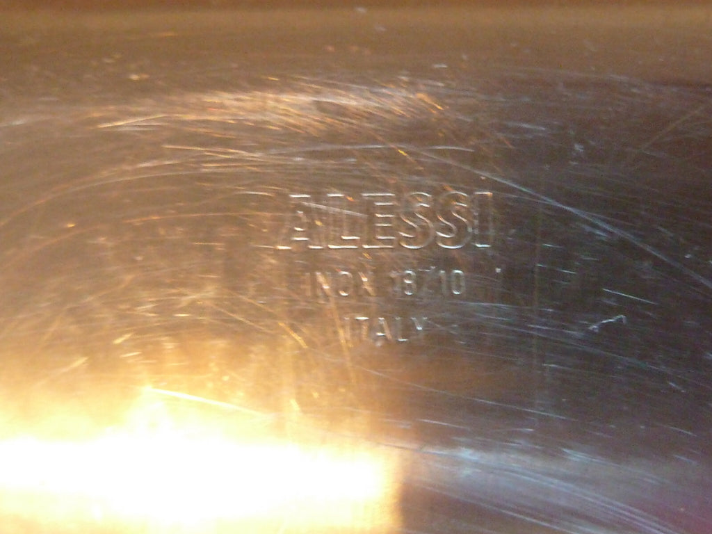 Italie 1970 Plateau rectangulaire ciselé Matériau: Acier (inoxydable) Alessi