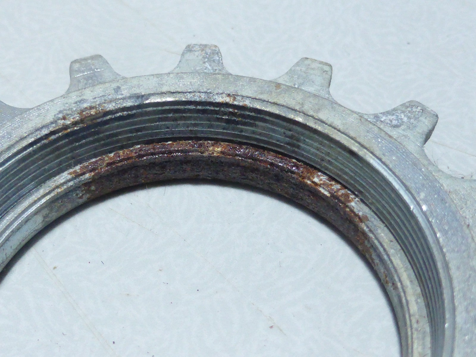 NOS ancien vintage pignon cogs MC 15/16 dents maillard