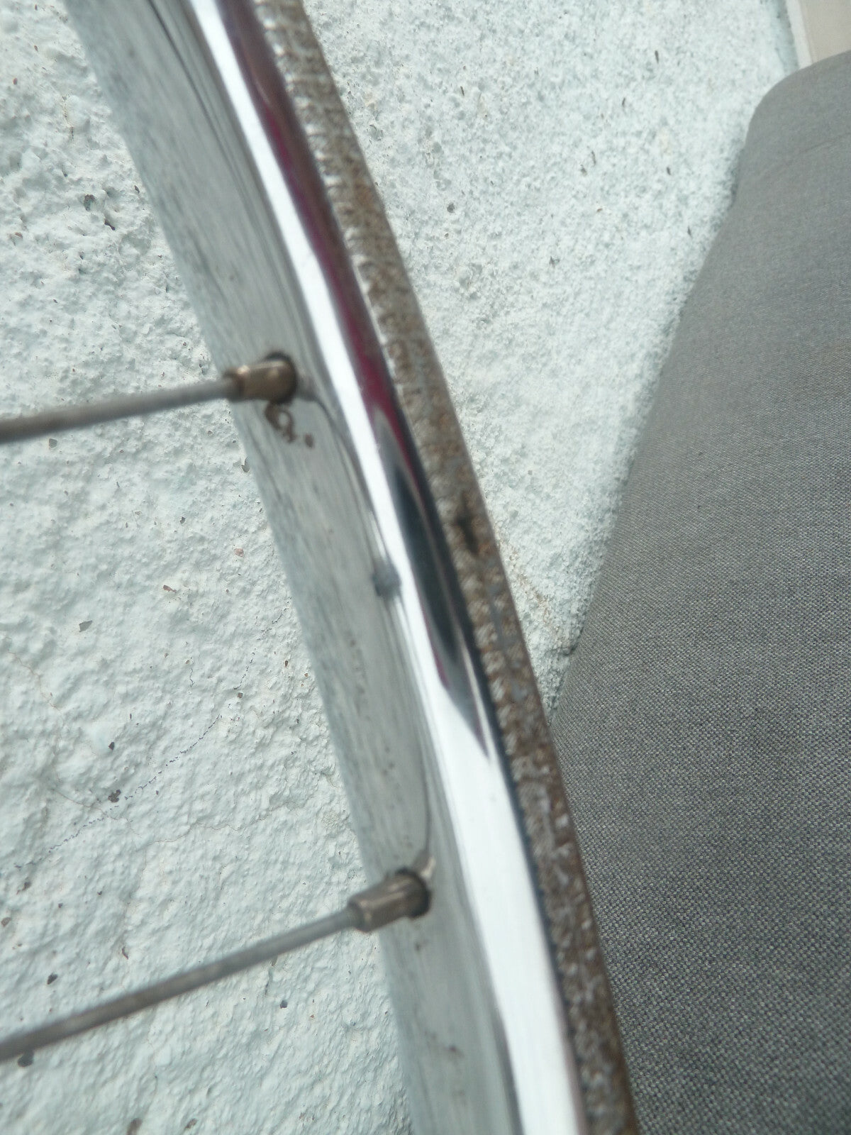 Ancienne roue superchromix   vintage 700c 622x18 Made in france NOS