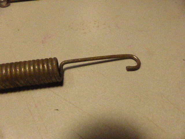 NOS 1 RESSORT DE BEQUILLE motobecane ancienne 124 mm ancien stock