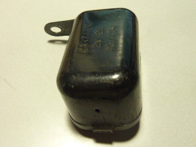 RELAIS CARTIER  12 VOLTS 12V.2L 40/45W ancien stock vintage 7102