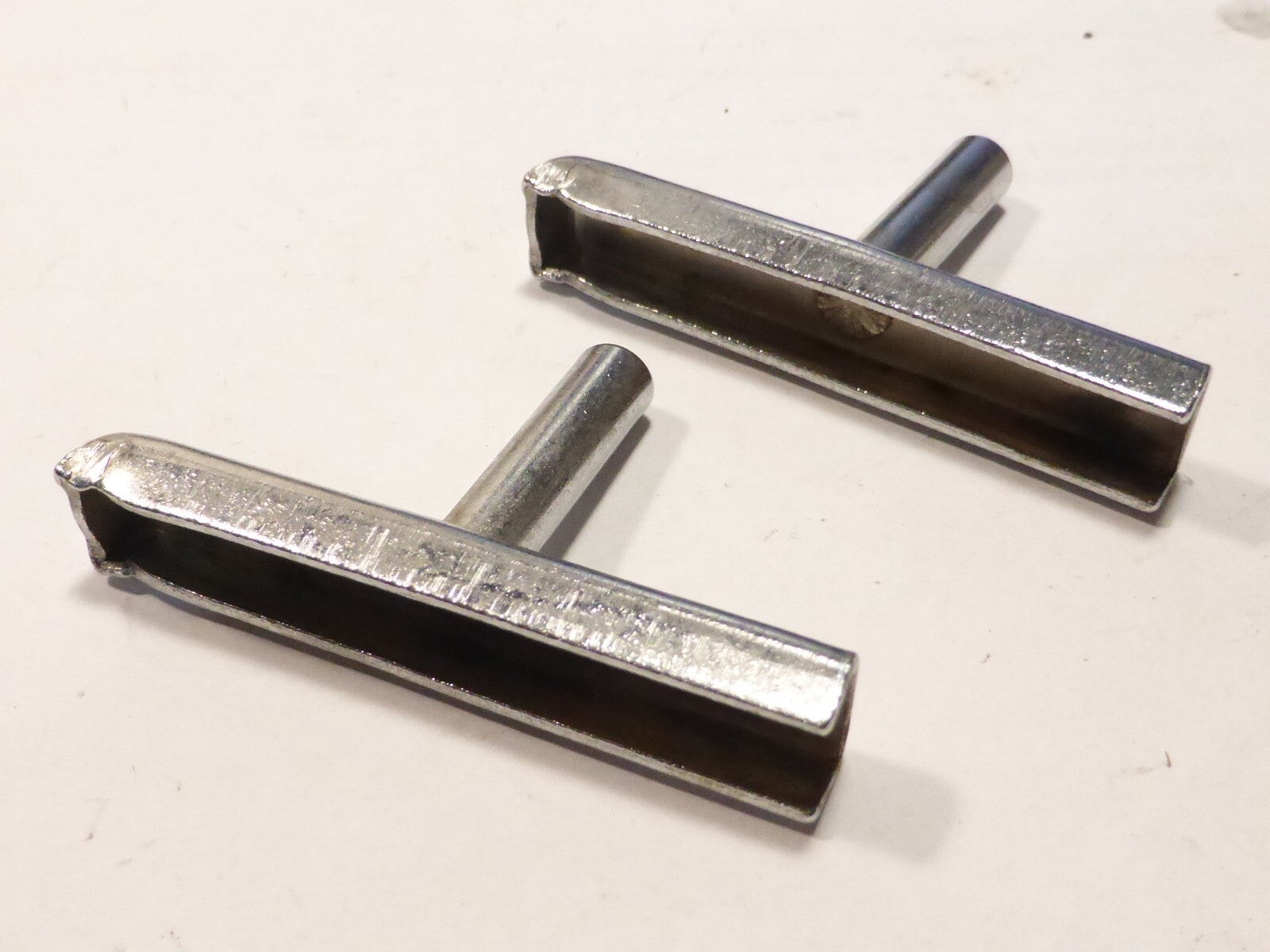 NOS 2  vintage  porte-Patin de Frein  Vélo freins Patins Mafac 58 mm cantilever