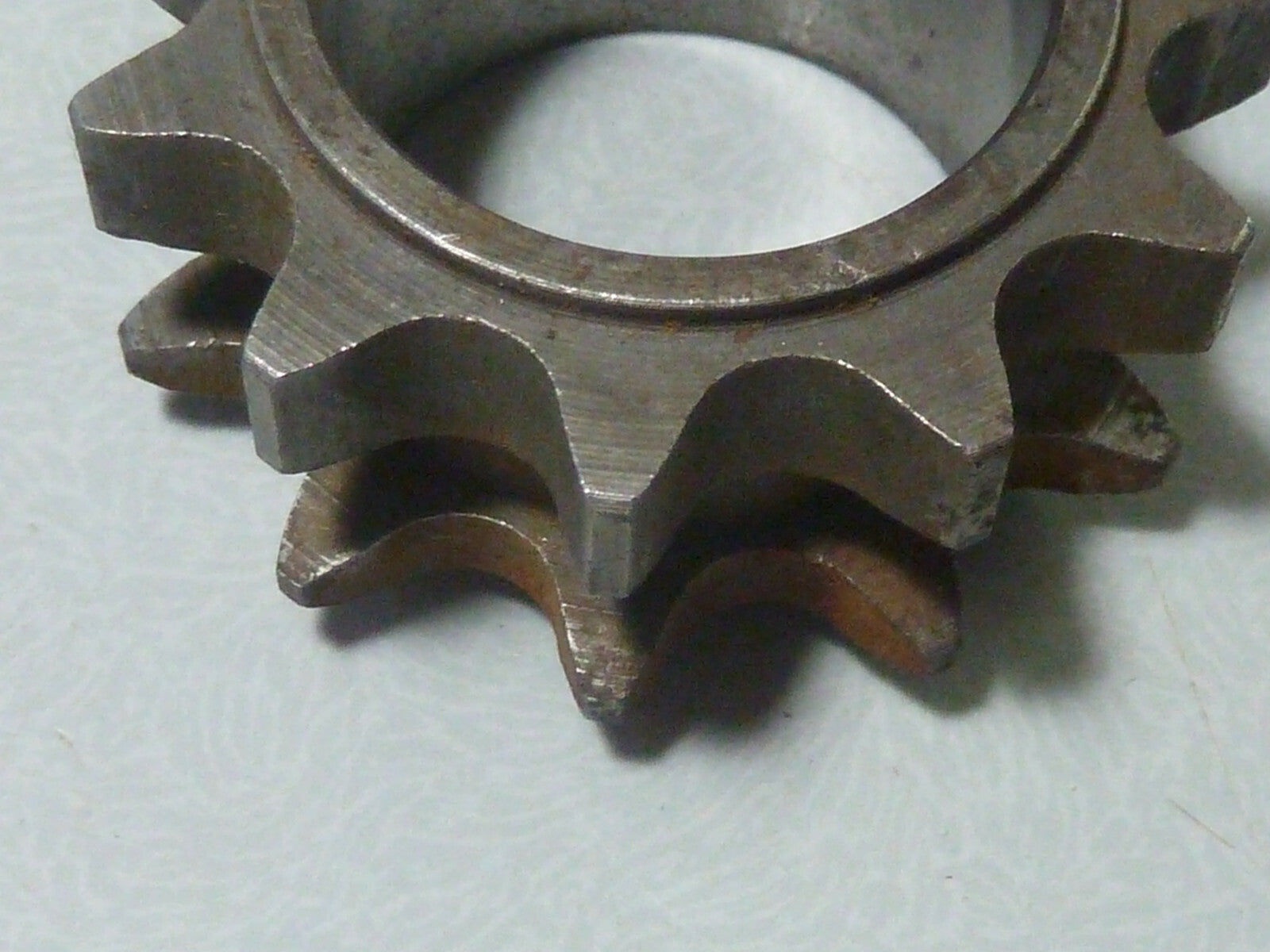 ✨ NOS – Pignon Motobécane 11 Dents – Ø Intérieur 29 mm – Vintage Cyclomoteur ✨