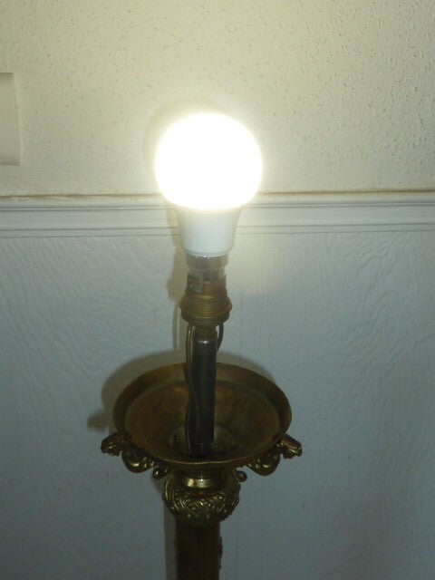 ancien pied de lampe colonne tripode bronze / laiton  XIX