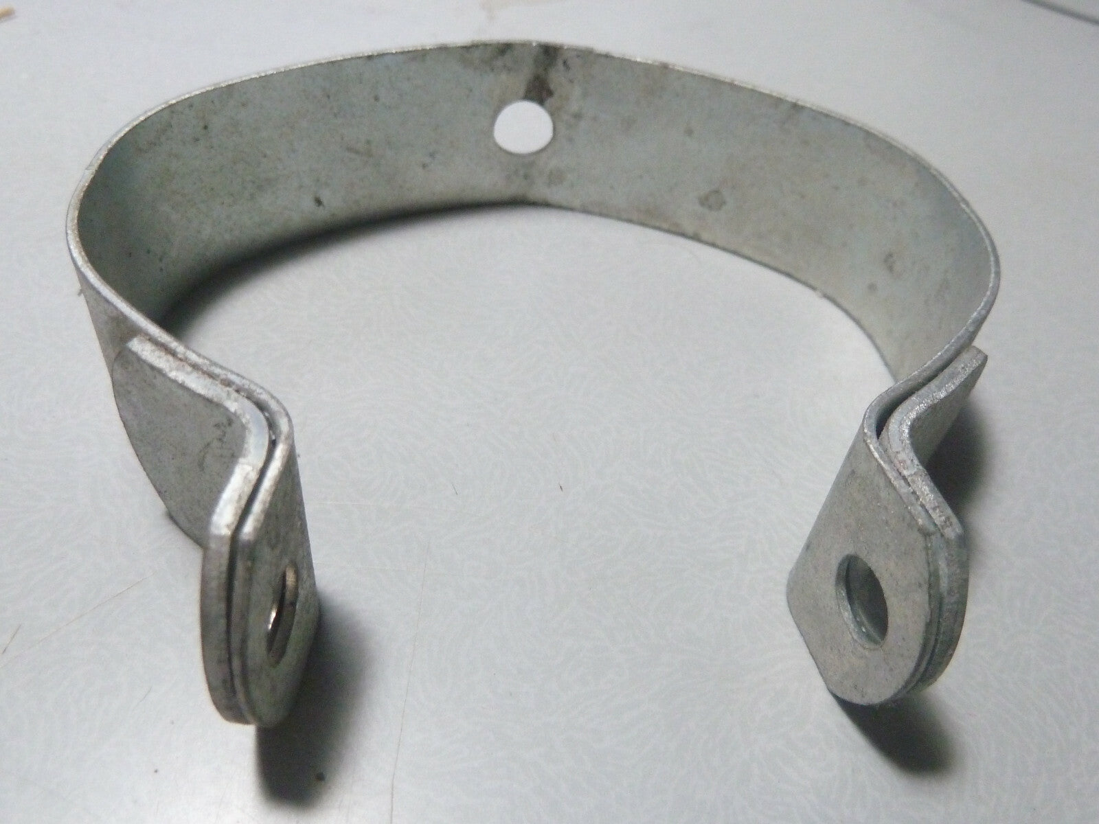 1 Collier échappement ovale sans ecrou Motobécane neuf ancien stock