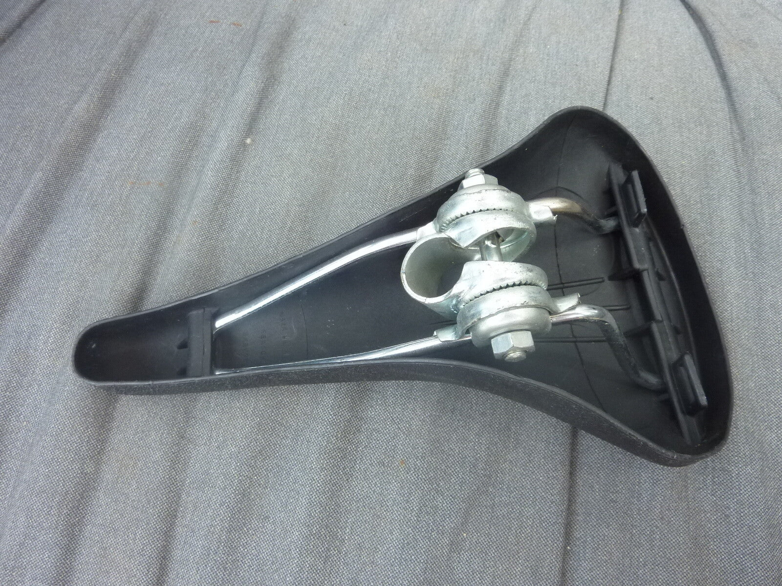 type unicanitor SELLE VELO Perache Breveté VINTAGE  selle Saddle Made in France