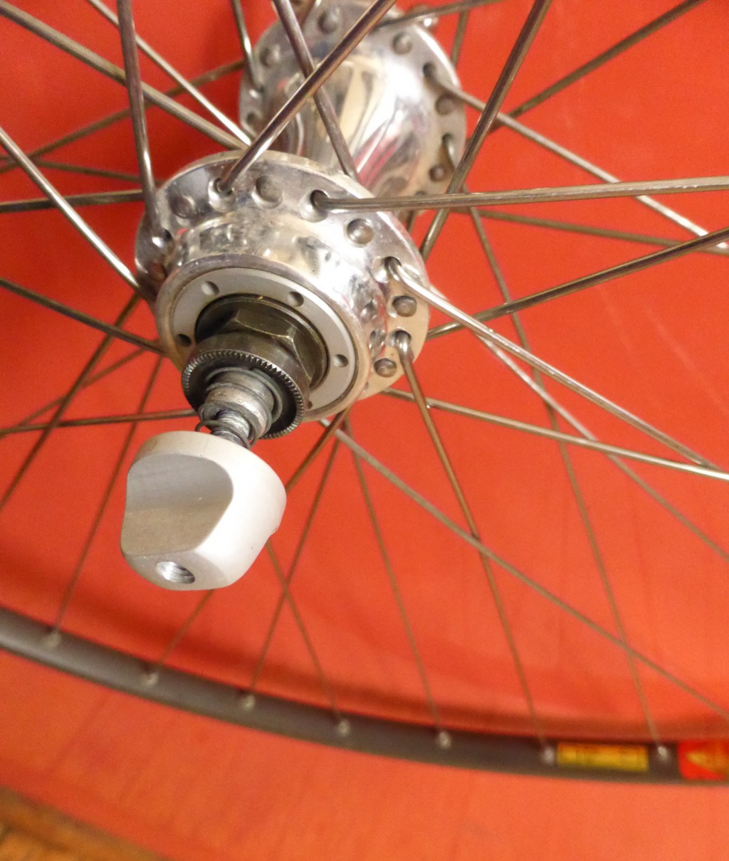✨Mavic G40 NOS Roue Avant 700C 36 Rayons Moyeu Mavic Vintage Rare velo vintage✨