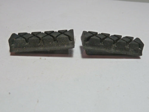 2 anciens patins frein racer breveté made in France
