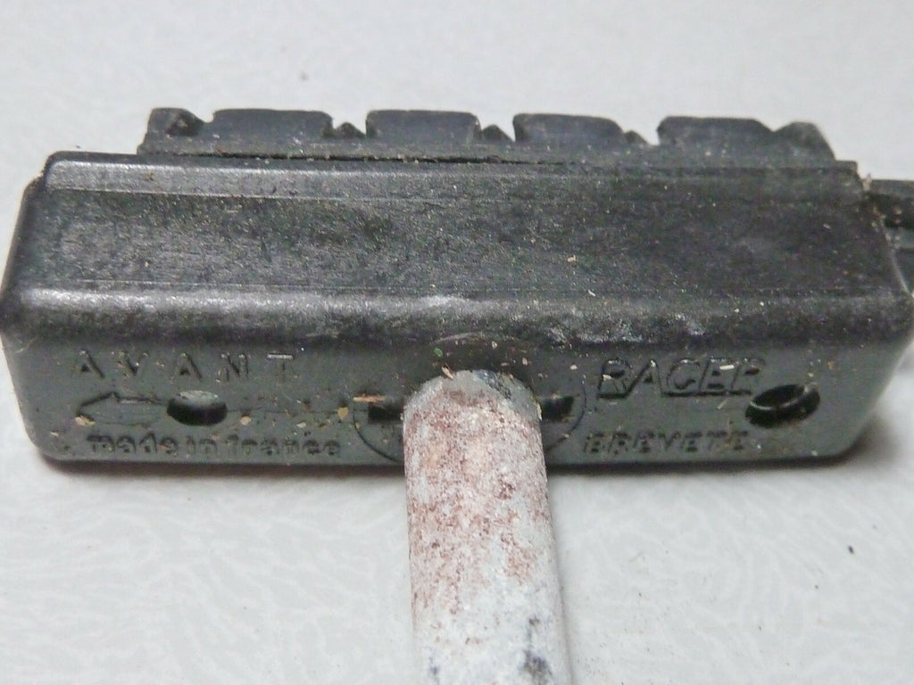 NOS 2 anciens patins frein racer breveté made in France