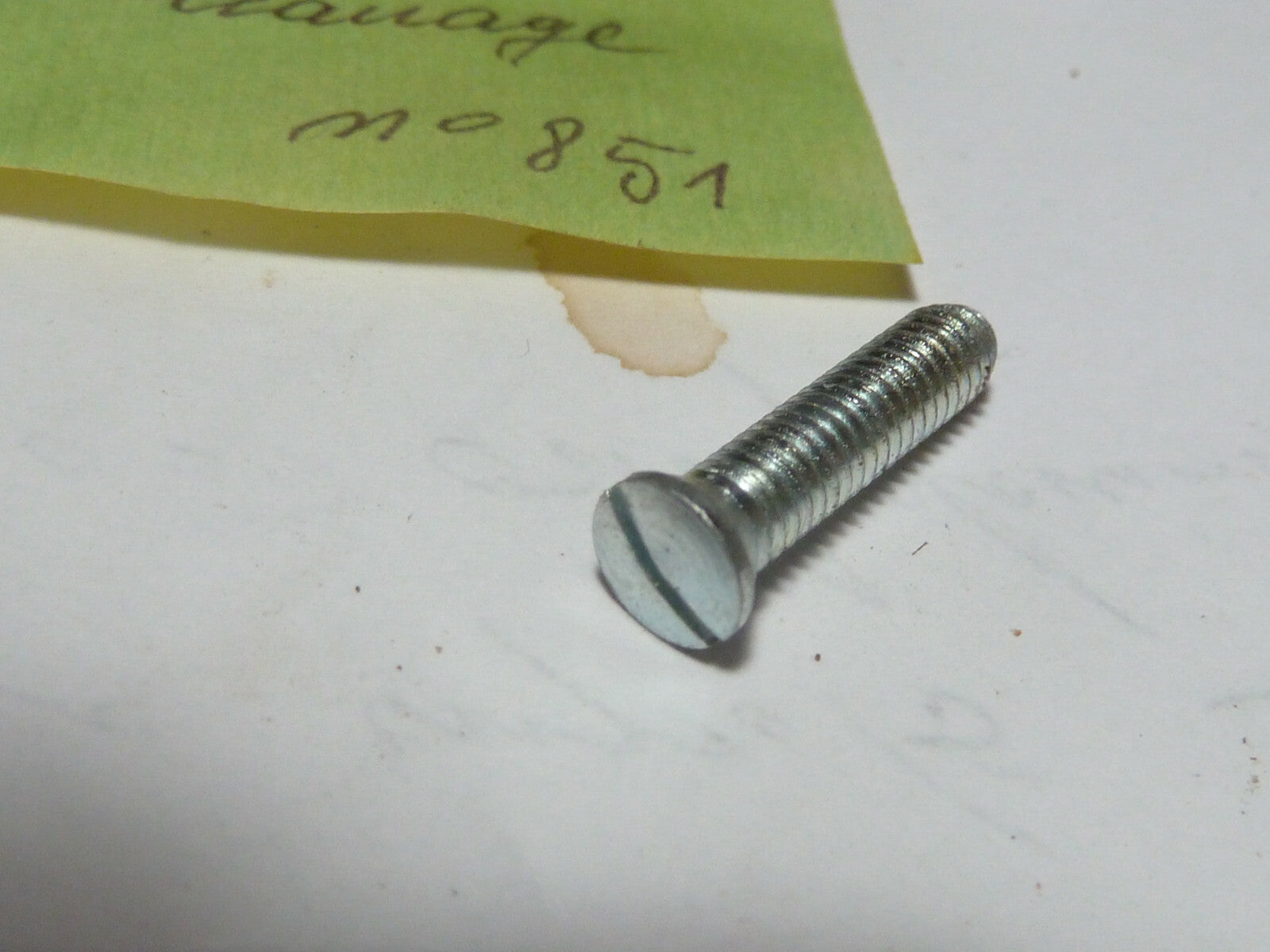 NOS neu vis bouton éclairage embrayage  solex mobylette vélomoteur M4 ancien