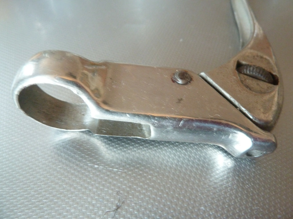 NOS neu rare superbes Poignées leviers de vélo alliage et acier  cyclomoteur
