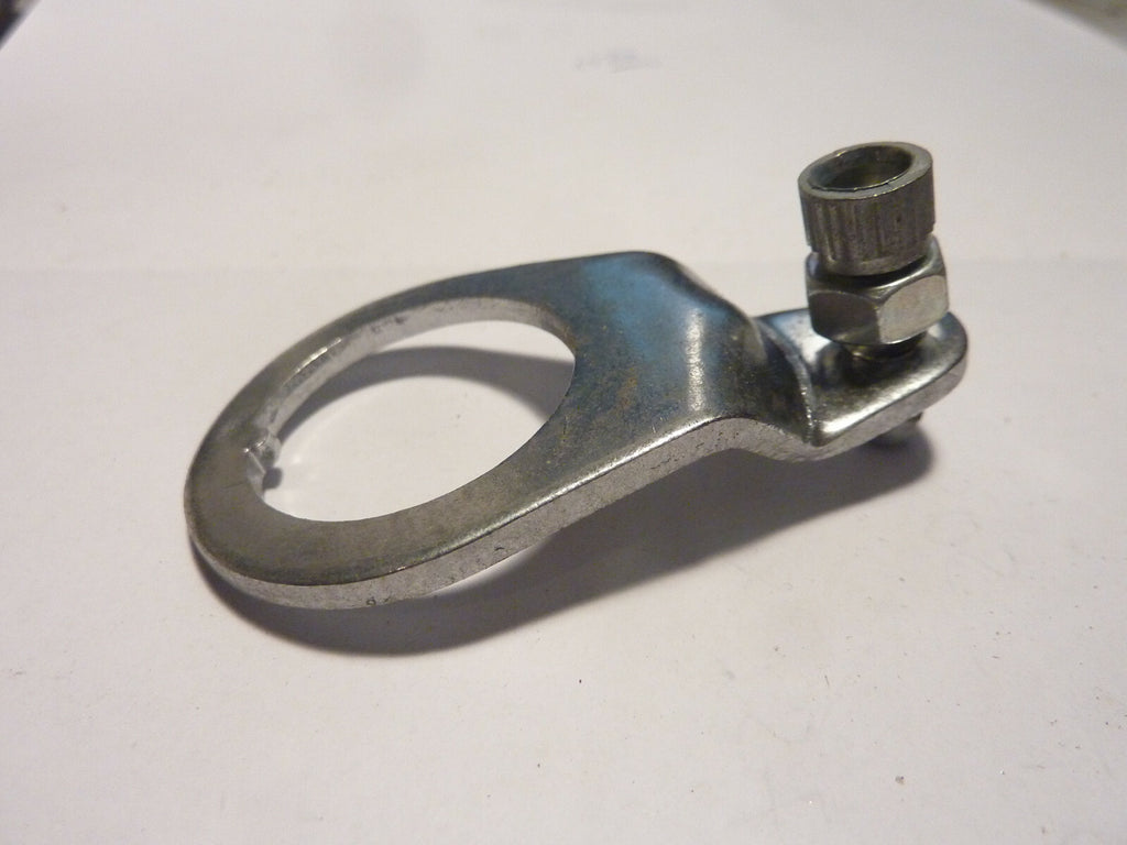Guide de gaine de frein avant avec vis  FORK STEERER TUBE BRAKE 25.4 / 25.7