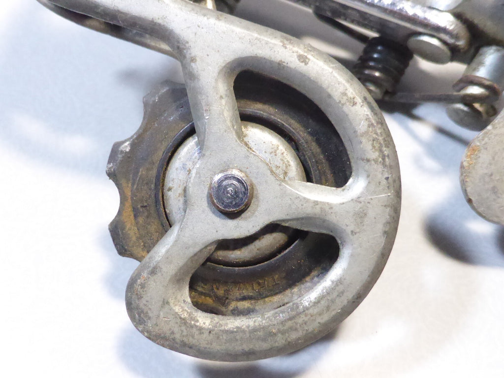 Dérailleur avant huret svelto   HURET SVELTO DERAILLEUR VINTAGE HURET SVELTO
