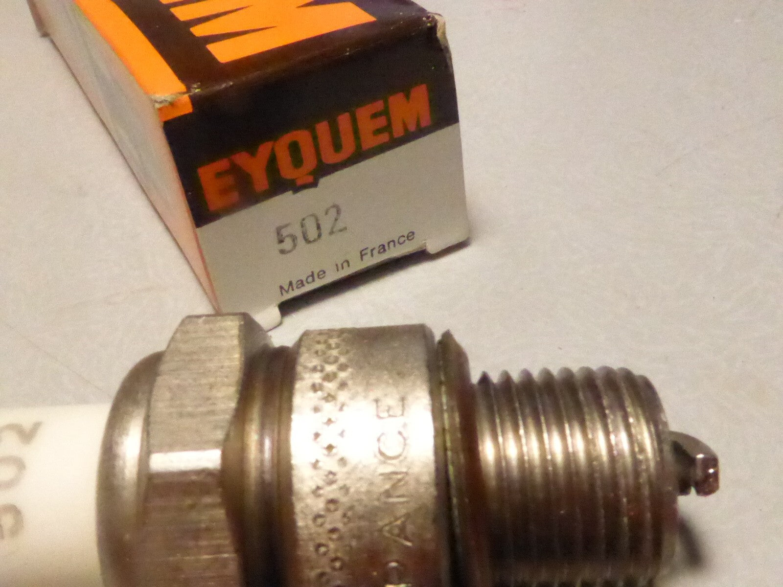✨ NOS Ancienne vintage Bougie Eyquem 502 Spark Plug moteurs Bernard ✨