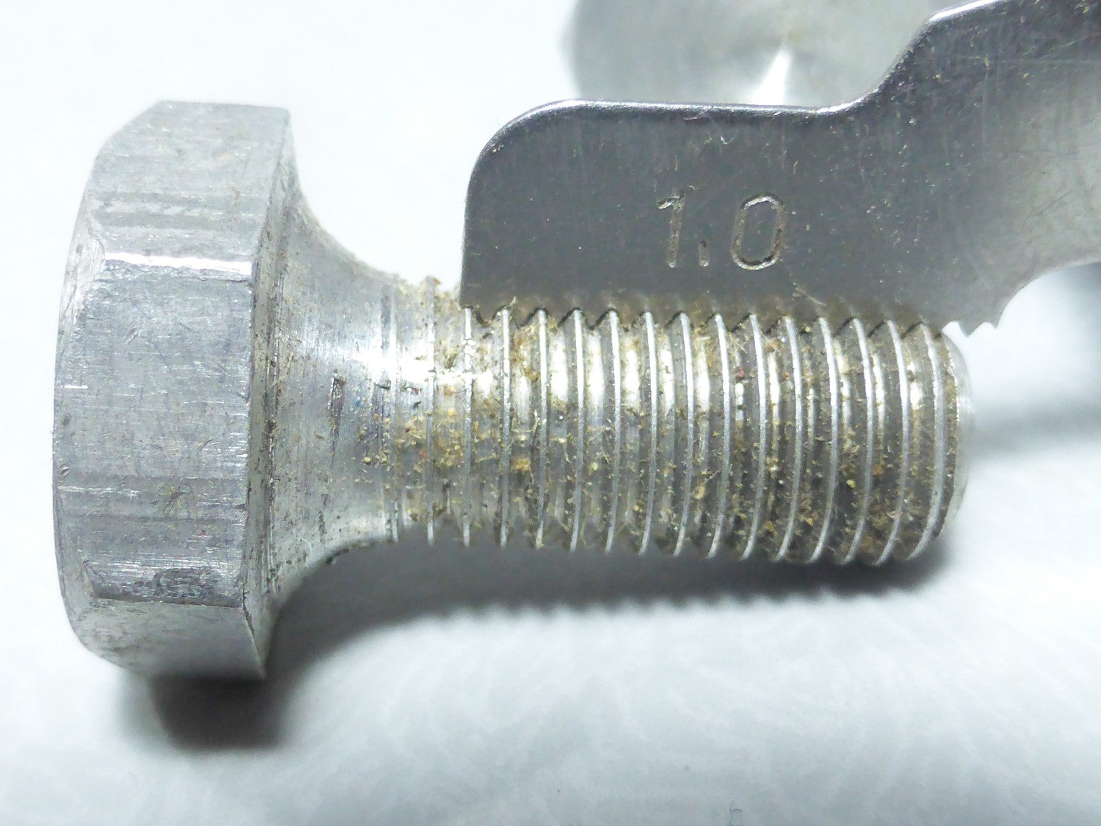 NOS NEU VIS DE SERRAGE MANIVELLES M8 BOITIER PEDALIER AXE Aluminium vintage