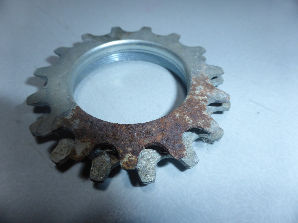 NOS ancien vintage pignon cogs MC 15/16 dents maillard