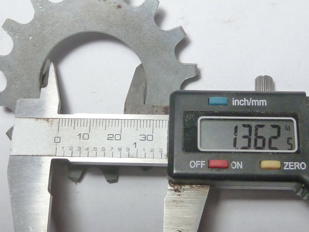 Sachs Maillard Sprocket.cogs pignon vintage 16 T Argent  silver NOS
