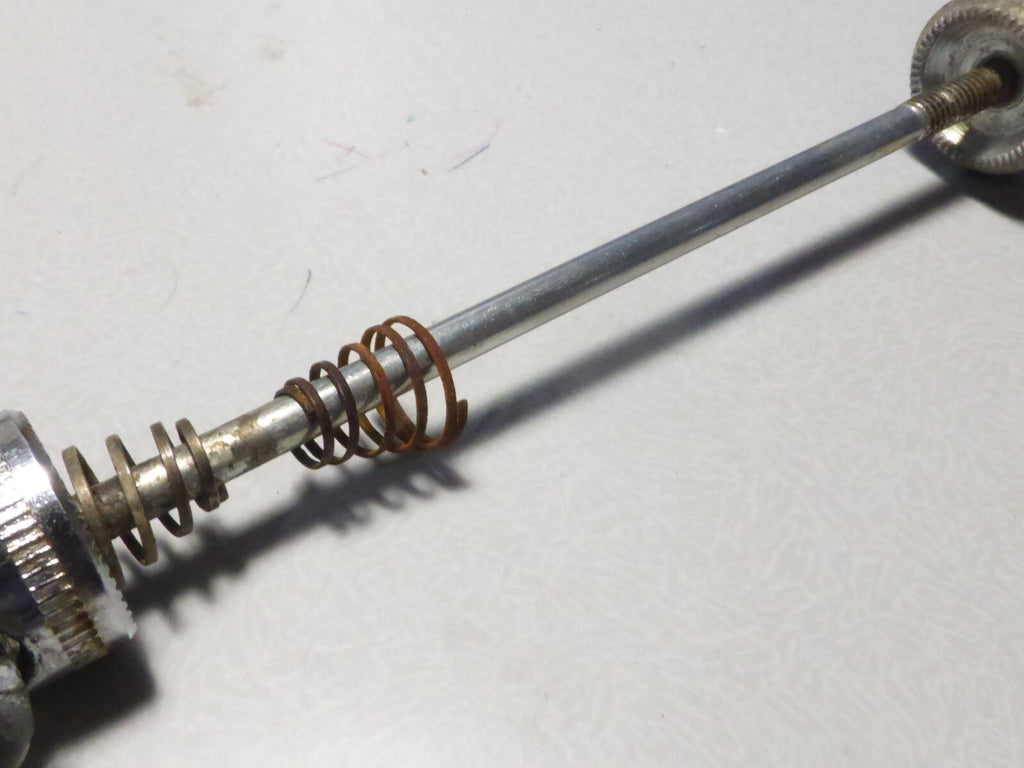 Sachs Maillard   Vintage Quick Release Front Skewer attache rapide