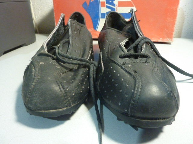 Chaussures de cyclisme ancienne   - RIVAT - Made in France - T39
