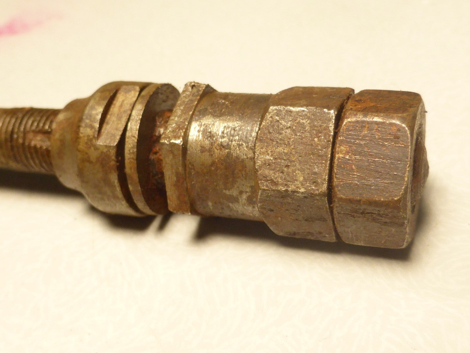 ancien axe velo cyclo  9.5x1.00 mm longueur 165 mm vintage