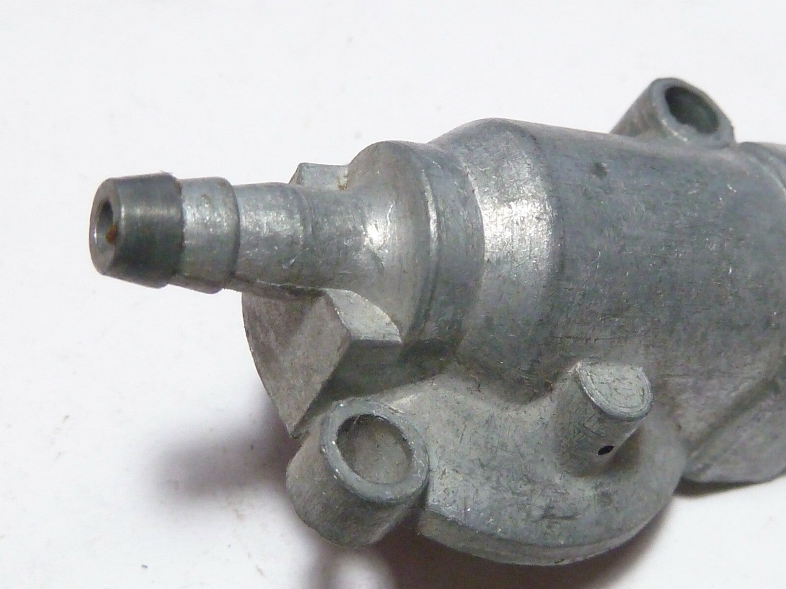 NOS 1 gurtner  couvercle Haut de cuve cady AR1-10-691 type M1-C1 motobecane