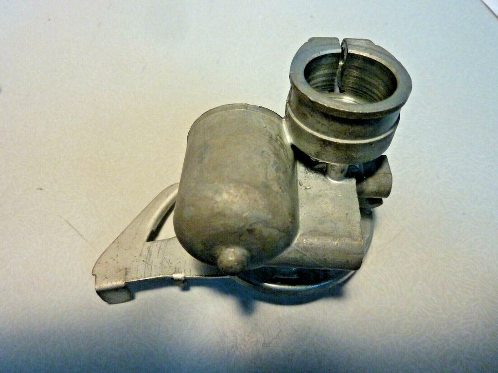 corps de Carburateur Gurtner D 10 D Motobecane a vérifier ???