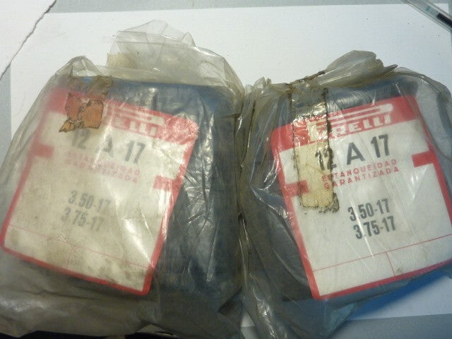 lot de 2 chambre a air 17" Pirelli moto vintage chambre a air 3.75-17  3.50x17