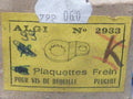 ✨ ALGI 2933 – Plaquette arrêtoir de vis de béquille | NOS | Peugeot 103 ✨