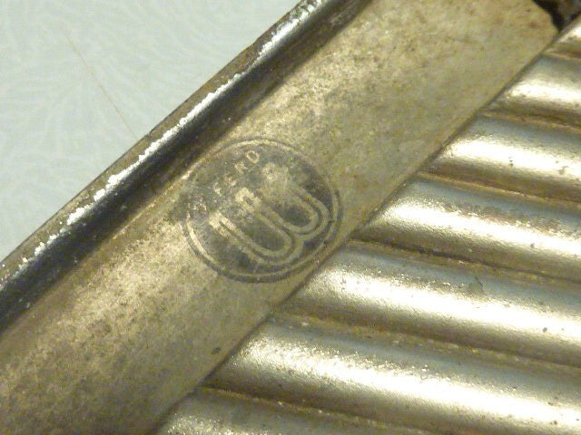 2 cache emblème triangle chromé Opel vintage old antique