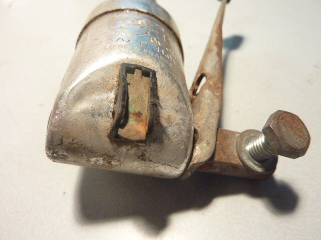 VELO  VINTAGE ancienne dynamo JOS 1960's type B (no herse goeland )