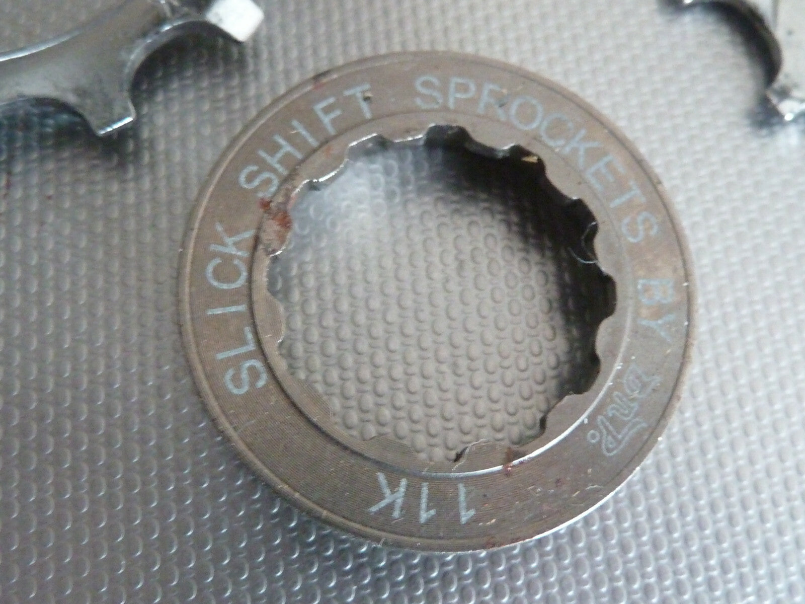 NOS Roue libre 8V  Pièce neuve stock ancien freewheel EPOCH 11/32