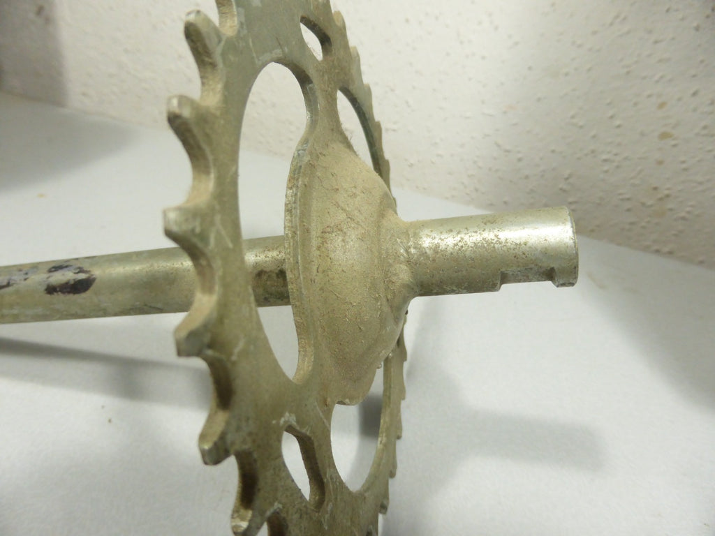 NOS Axe pédalier 30 dents 220 mm Peugeot neuf ancien stock Ø 16 mm