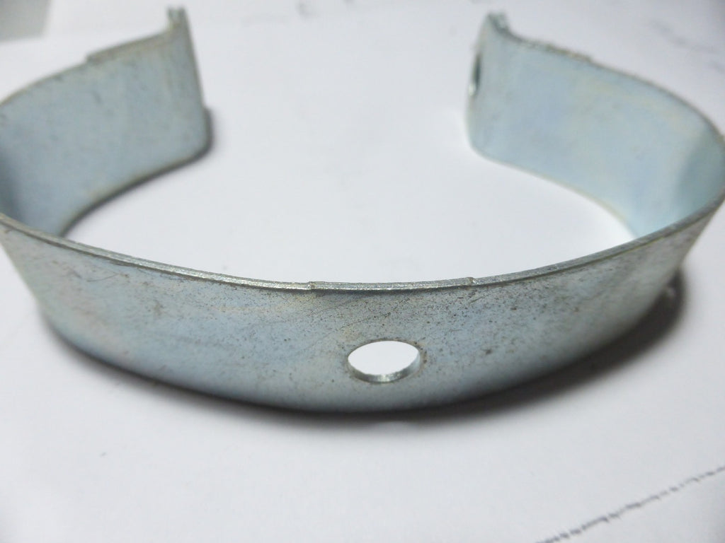 Collier échappement ovale avec écrou M7 soudé Motobécane neuf ancien stock 10 cm