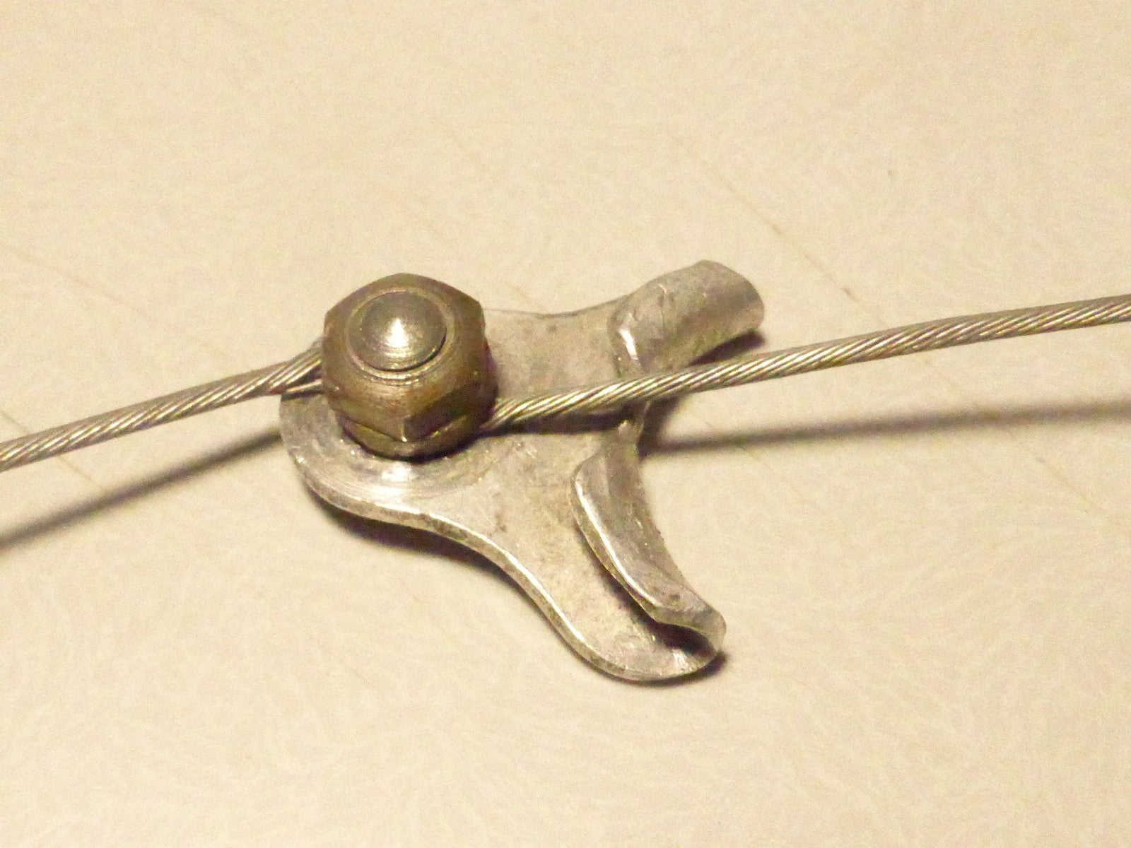 Butée de gaine Mafac frein arrière brake cable velo ancien vintage pontet