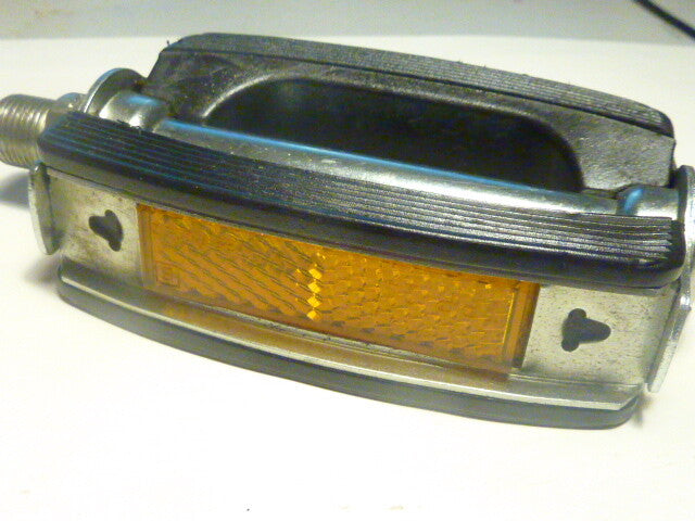 1  pédale WECO  vélo ancien vintage pedals  droite  9/16"