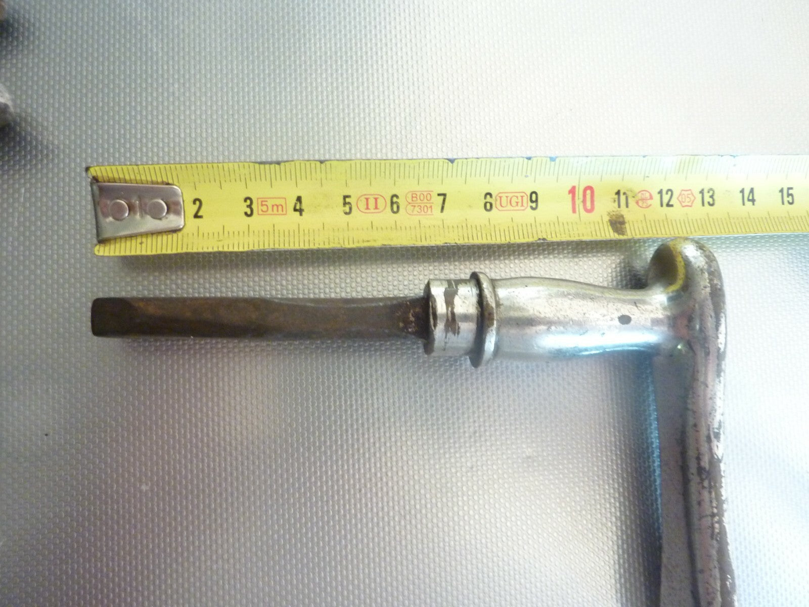 Poignée portière AUTO ancienne SIMCA RENAULT PEUGEOT CITROEN PANHARD FORD OPEL