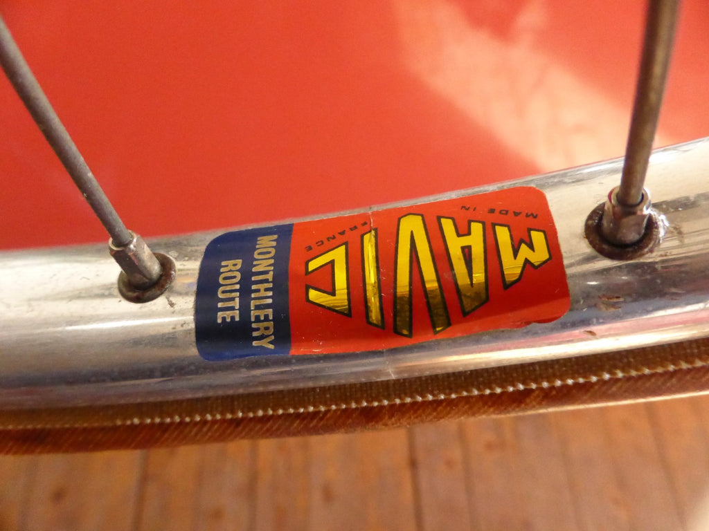 ✨Mavic Monthlery Route NOS Roue moyeux Normandy  velo Vintage Rare✨