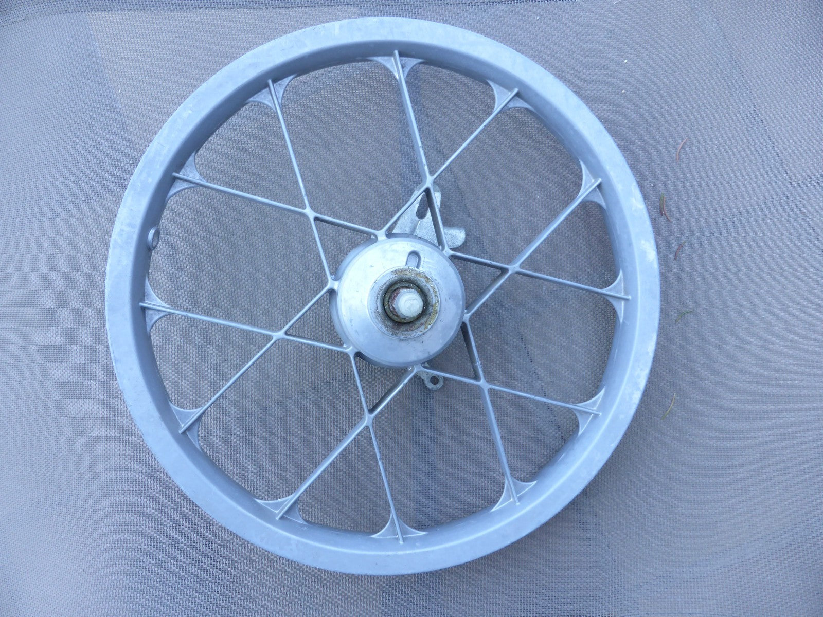 ✨ NOS Roue BMX 1.06x12"  à Bâtons Aluminium – Frein Tambour - Grimeca  27×305 ✨