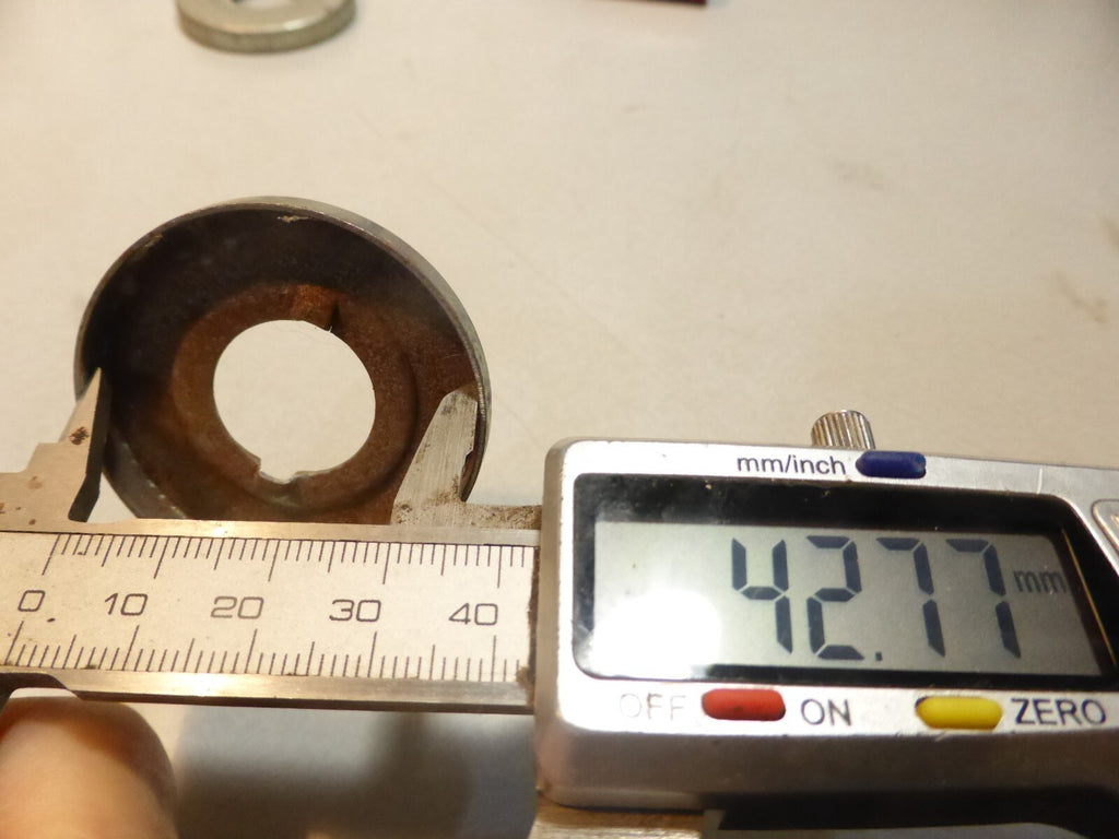 NOS cache poussière roulements axe pédalier bmx cross 45 mm vintage .......