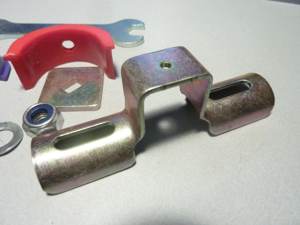 2 anciens stock VIS Ecrou borgne diamètre vélo enfant vintage collier puky