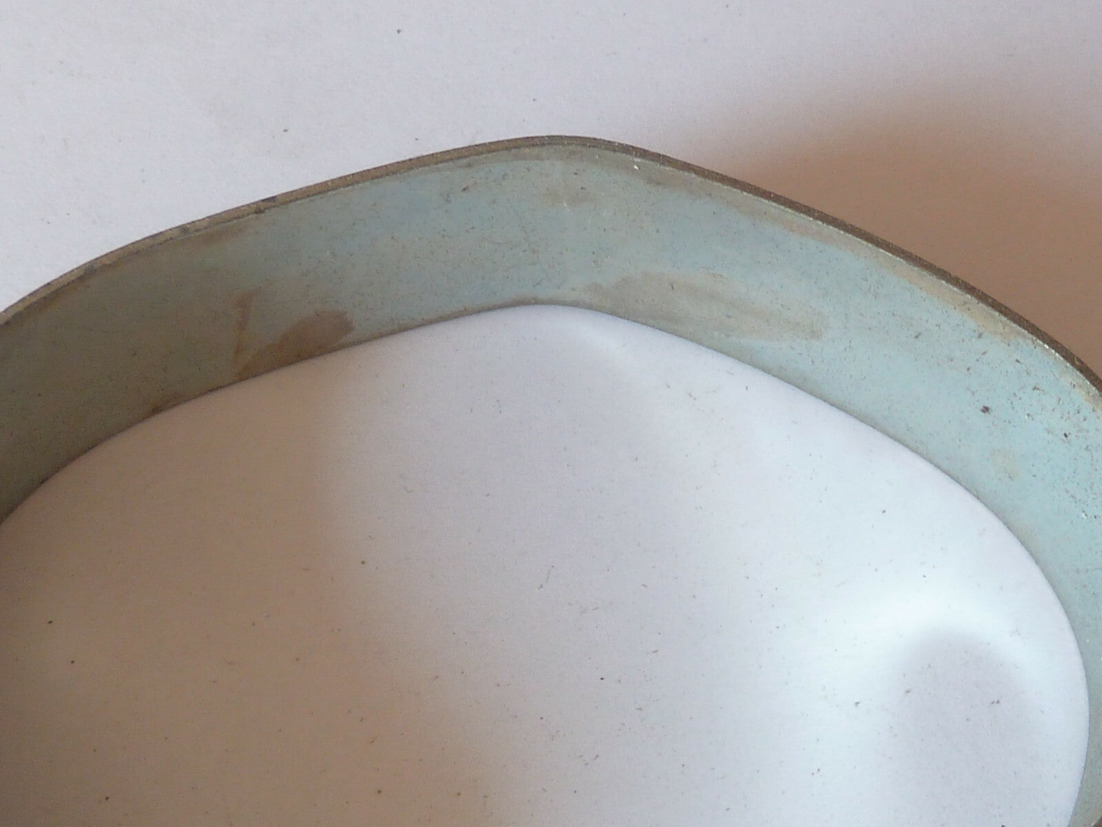 Collier échappement ovale avec ecrou M7 soudé Motobécane neuf ancien stock